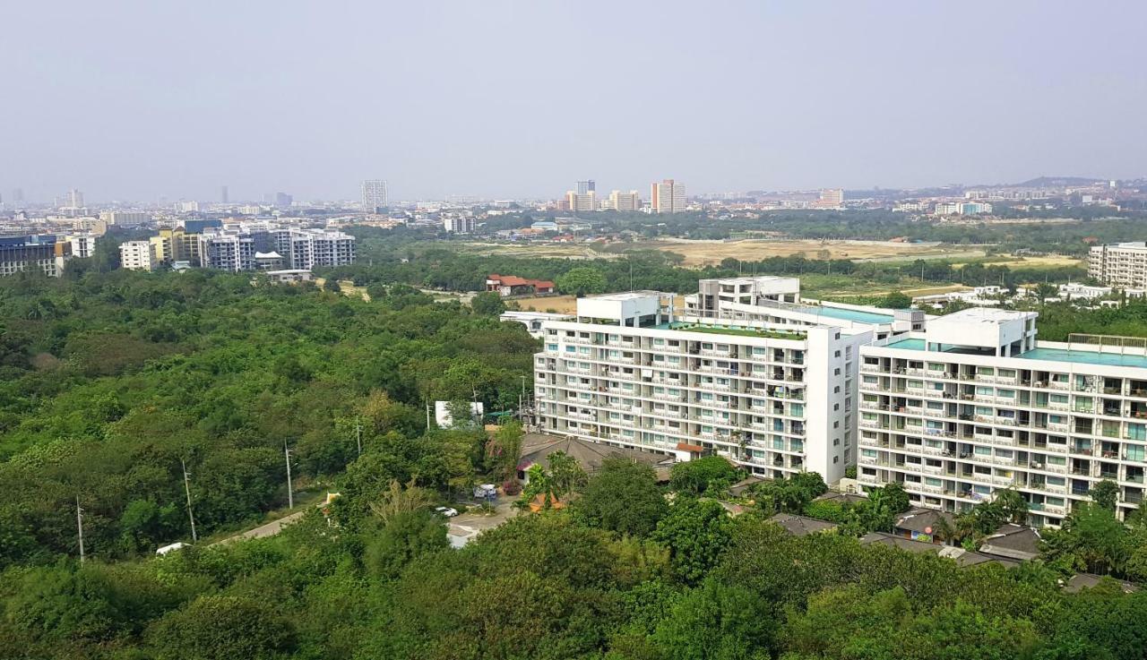 Dusit Grand Condo View Jomtien Beach Exterior photo